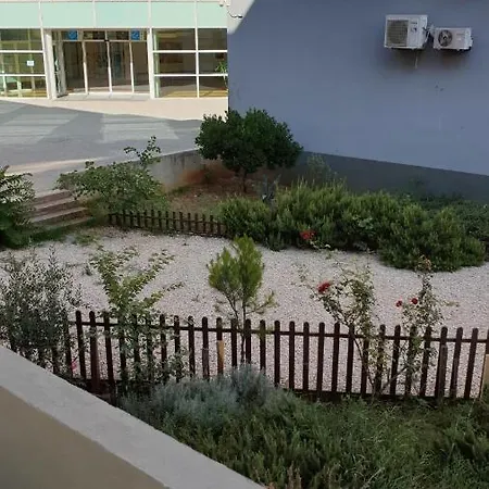 Apartment Drago Apartman *